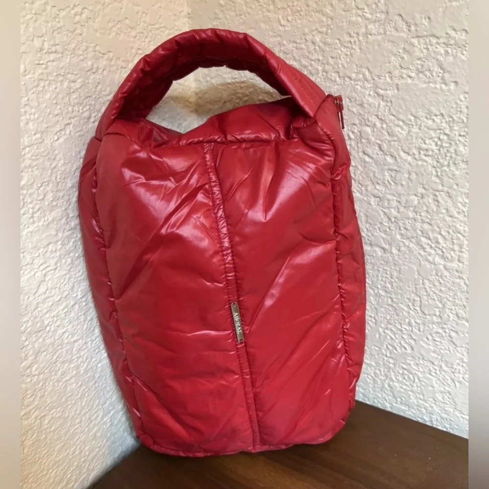 Anorak Cosmetic Organizer‎ Quilted Clutch Travel Bag Lightweight Red Excellent